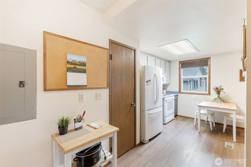 Property photo for 15120 Elm Street E, Sumner photo 10
