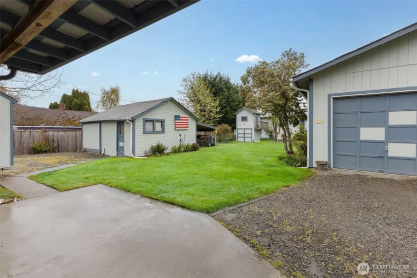 Property photo for 15120 Elm Street E, Sumner photo 29