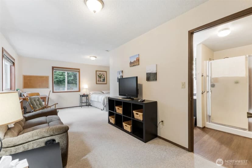 Property photo for 15120 Elm Street E, Sumner photo 13