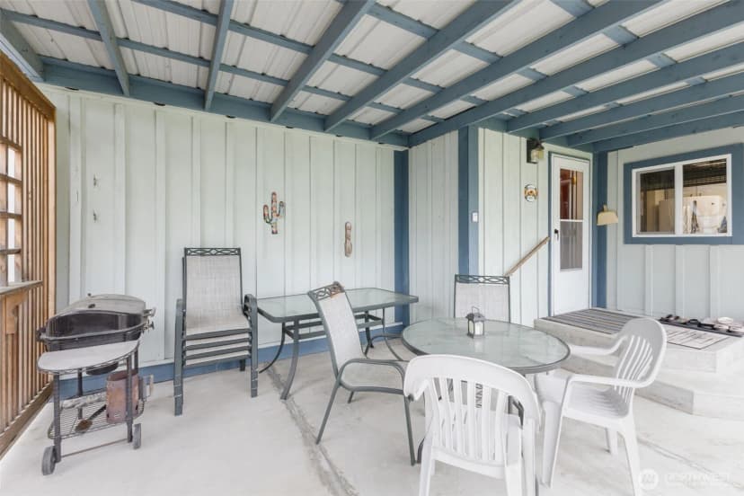 Property photo for 15120 Elm Street E, Sumner photo 27