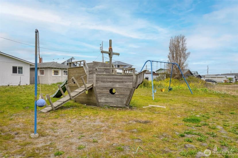 Property photo for 840 Beckett Point Road, Port Townsend photo 30