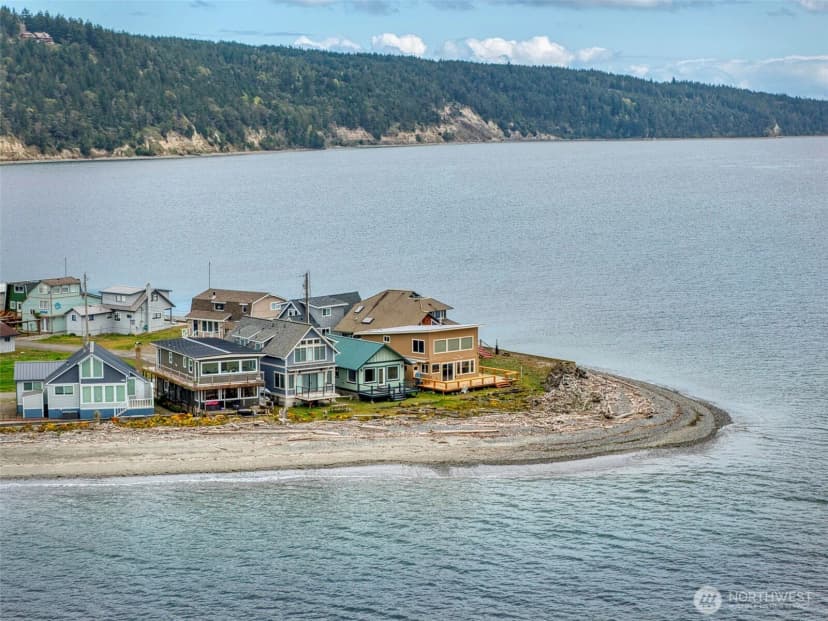 Property photo for 840 Beckett Point Road, Port Townsend photo 2