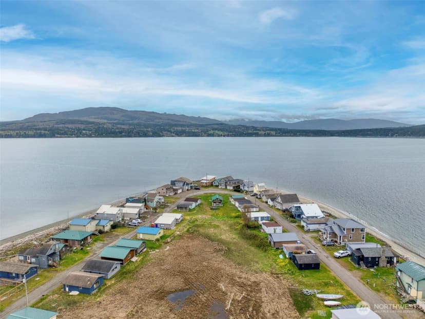 Property photo for 840 Beckett Point Road, Port Townsend photo 28