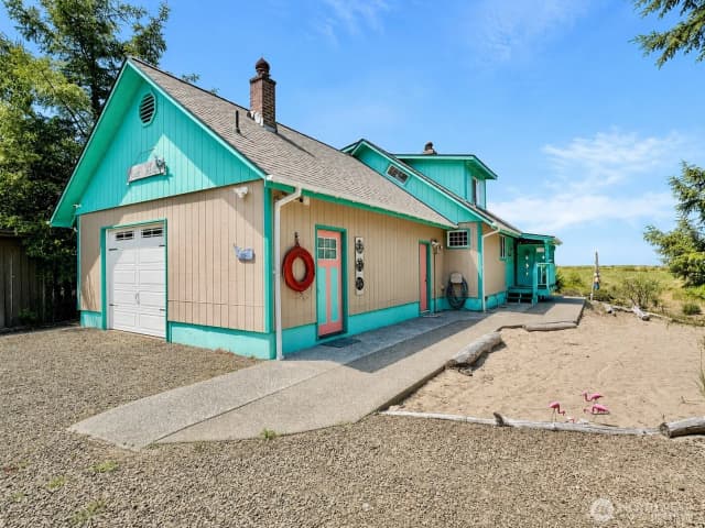 Property photo for 15217 Pacific Way, Long Beach photo 2