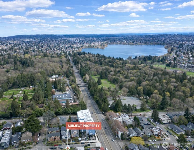 Property photo for 807 N 49th Street, Seattle photo 4