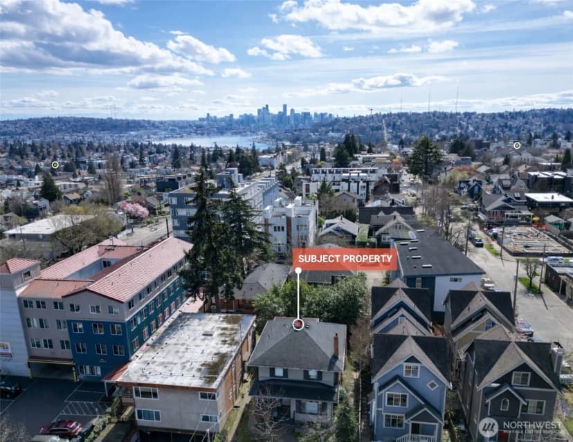 Property photo for 807 N 49th Street, Seattle photo 2