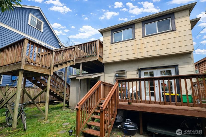 Property photo for 807 N 49th Street, Seattle photo 7