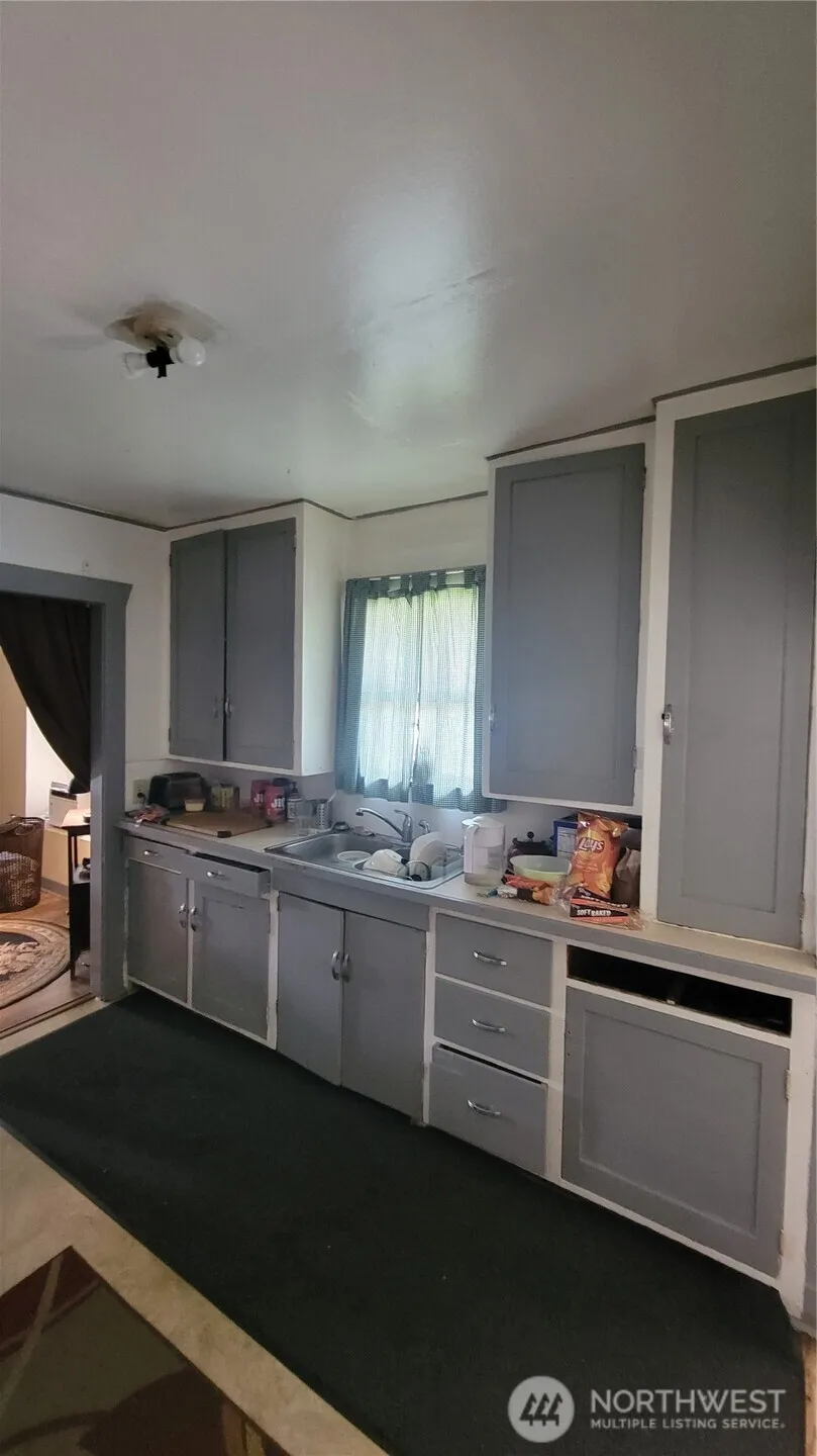 Property photo for 107 1st Street, Morton photo 10