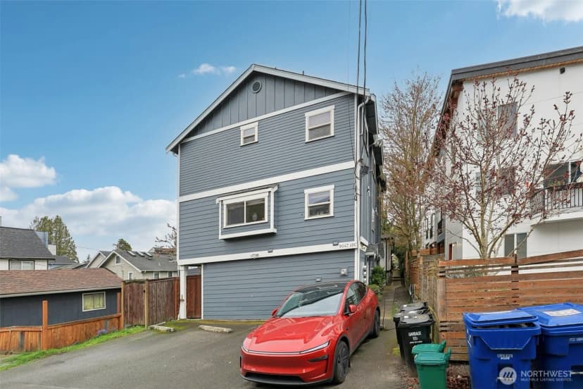 Property photo for 9047 17th Avenue Sw #a, Seattle photo 28