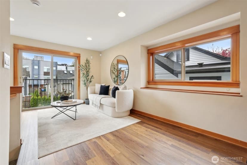 Property photo for 9047 17th Avenue Sw #a, Seattle photo 15