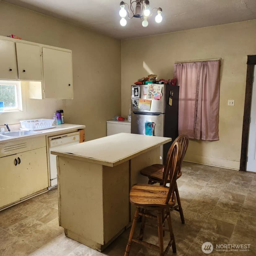 Property photo for 252 4th Street, Morton photo 6