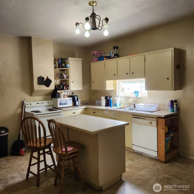 Property photo for 252 4th Street, Morton photo 5