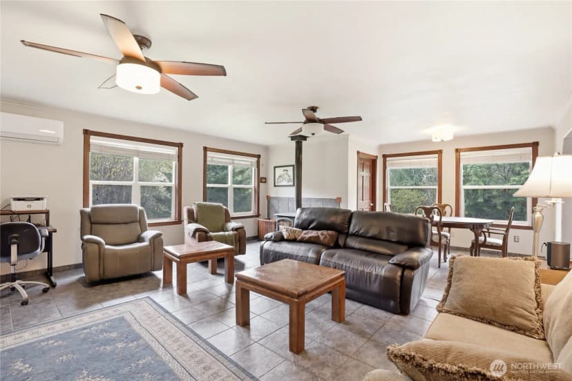 Property photo for 14619 128th Avenue Nw, Gig Harbor photo 5