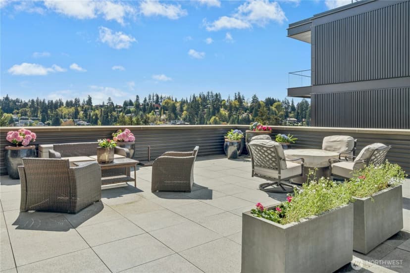 Property photo for 10000 Main Street ##605, Bellevue photo 35
