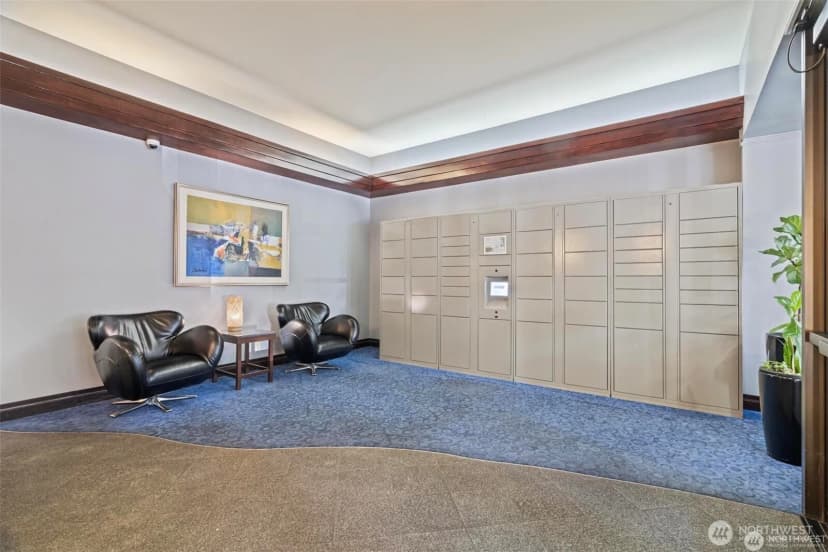 Property photo for 2100 3rd Avenue #802, Seattle photo 25