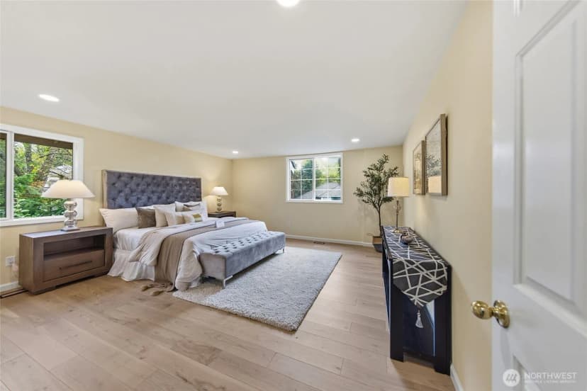 Property photo for 3877 113th Avenue Ne, Bellevue photo 17