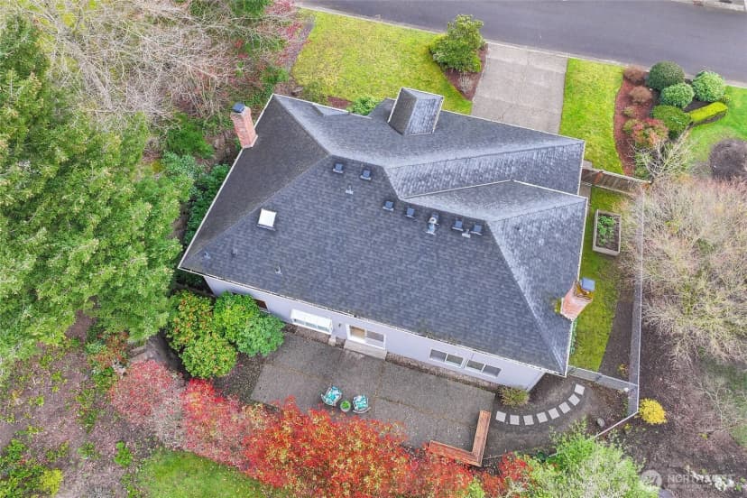 Property photo for 3877 113th Avenue Ne, Bellevue photo 34