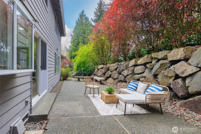 Property photo for 3877 113th Avenue Ne, Bellevue photo 29