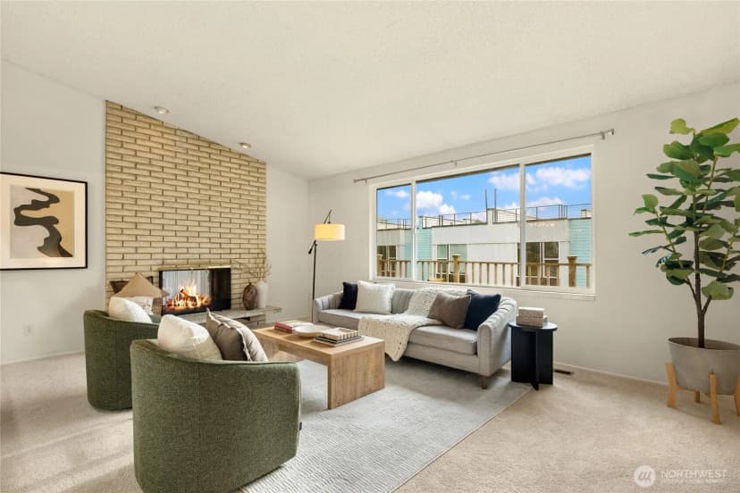 Property photo for 12511 37th Avenue Ne, Seattle photo 6
