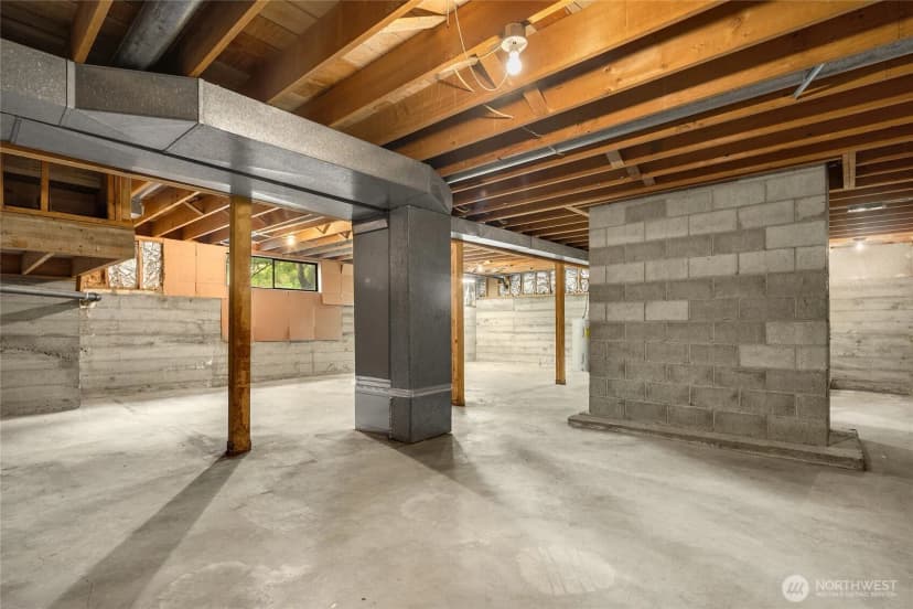 Property photo for 12511 37th Avenue Ne, Seattle photo 29