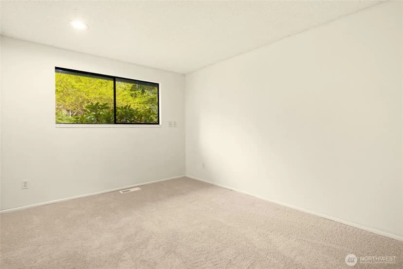 Property photo for 12511 37th Avenue Ne, Seattle photo 25