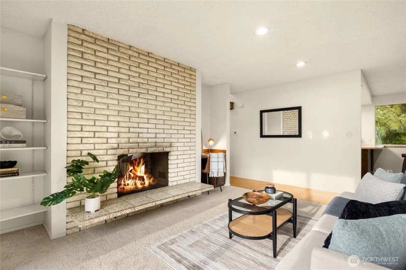 Property photo for 12511 37th Avenue Ne, Seattle photo 22