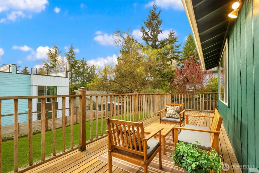 Property photo for 12511 37th Avenue Ne, Seattle photo 31