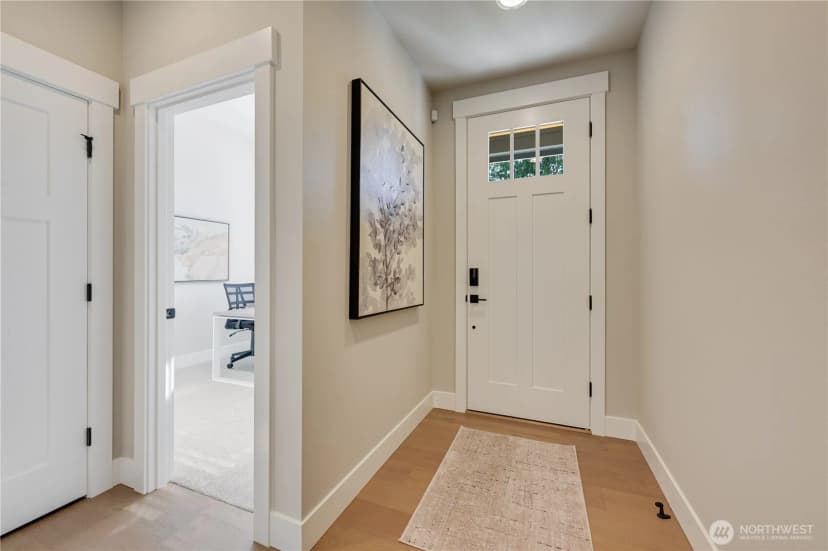 Property photo for 19231 Meridian Drive Se #cw 13, Bothell photo 4