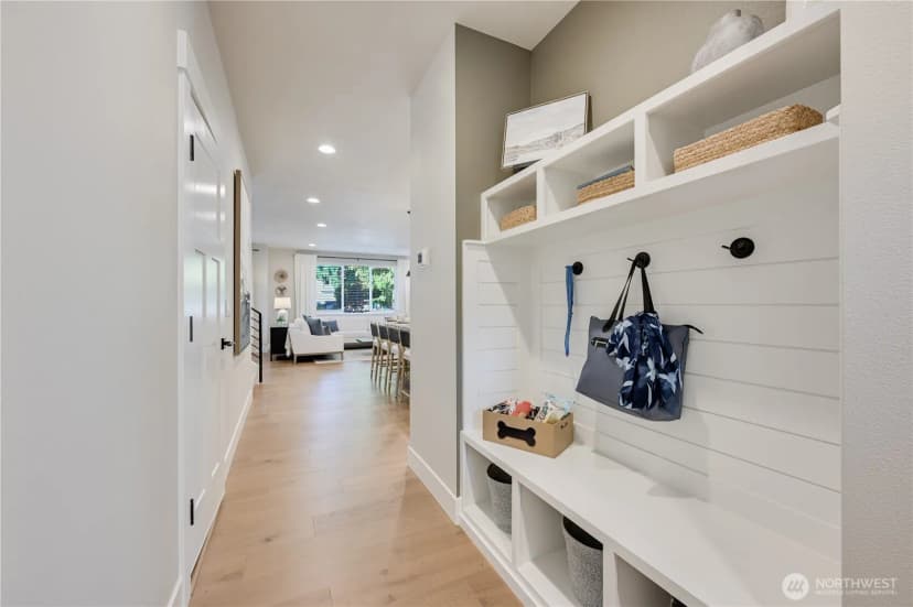 Property photo for 19231 Meridian Drive Se #cw 13, Bothell photo 7