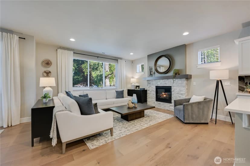 Property photo for 19231 Meridian Drive Se #cw 13, Bothell photo 20