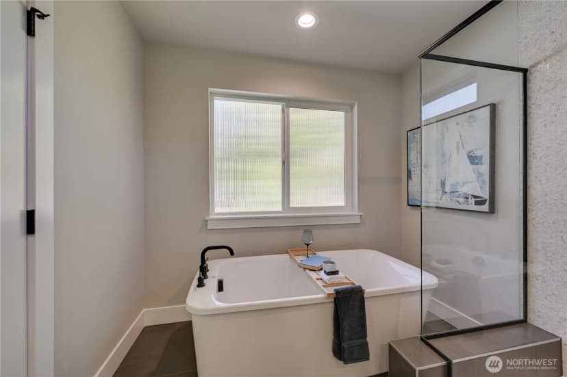 Property photo for 19231 Meridian Drive Se #cw 13, Bothell photo 30