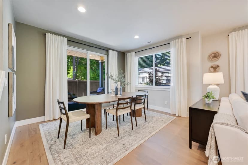 Property photo for 19231 Meridian Drive Se #cw 13, Bothell photo 16