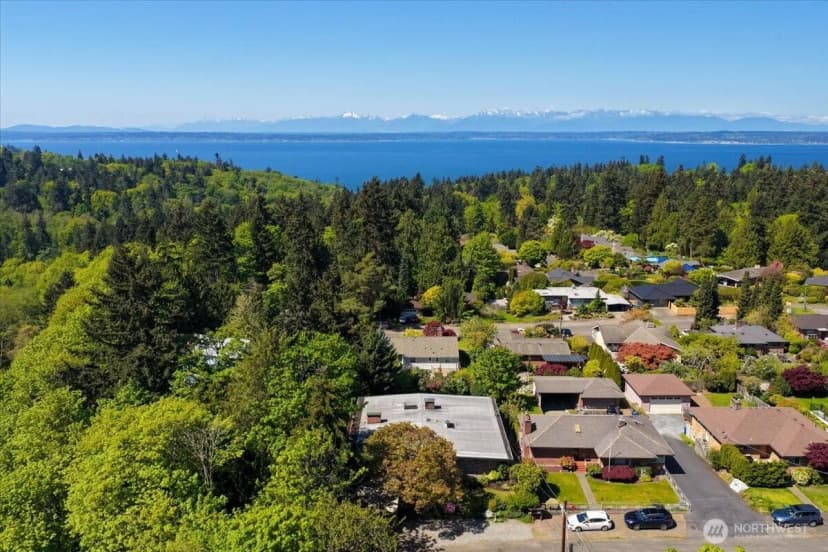 Property photo for 11501 4th Avenue Nw, Seattle photo 39