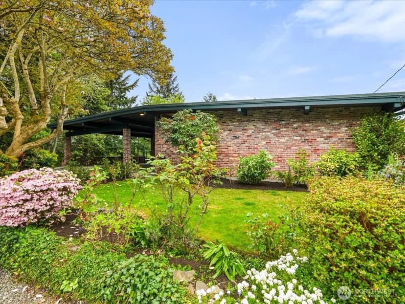 Property photo for 11501 4th Avenue Nw, Seattle photo 36