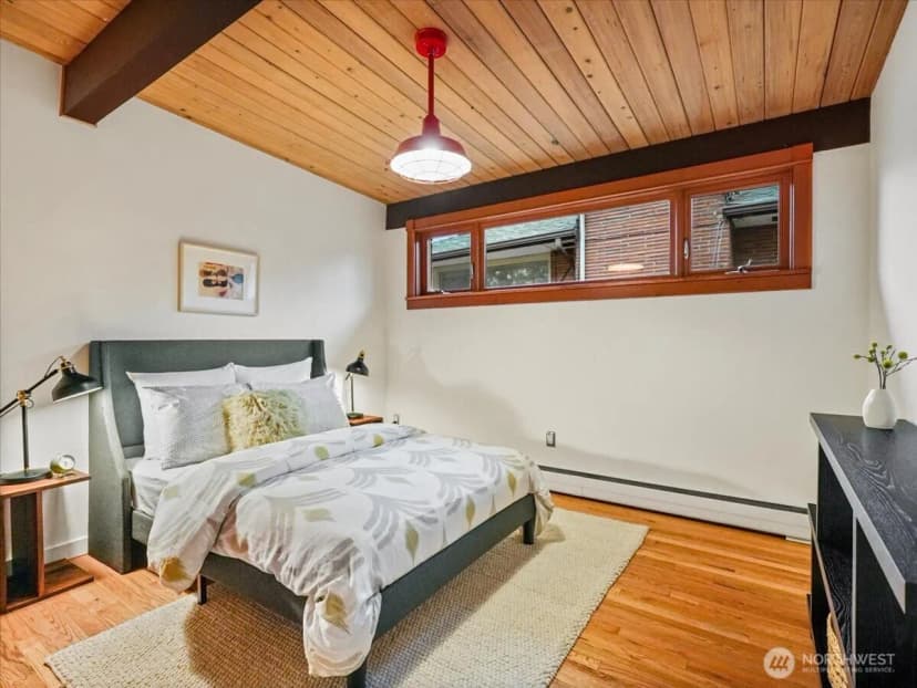 Property photo for 11501 4th Avenue Nw, Seattle photo 25