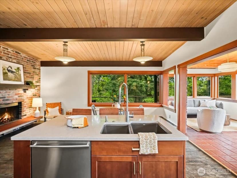 Property photo for 11501 4th Avenue Nw, Seattle photo 12