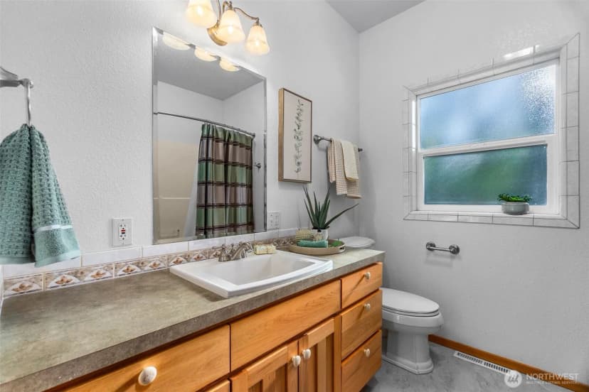 Property photo for 14723 Mcintosh Lane Se, Tenino photo 18