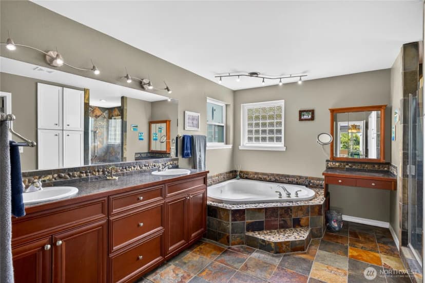 Property photo for 3512 W 2nd, Anacortes photo 23