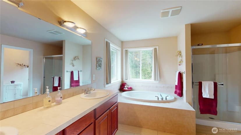 Property photo for 14691 Nw Arabian Way, Seabeck photo 29