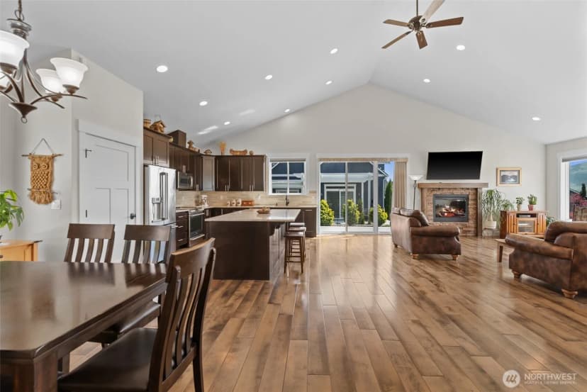 Property photo for 2741 Se Falcon View Drive, East Wenatchee photo 18