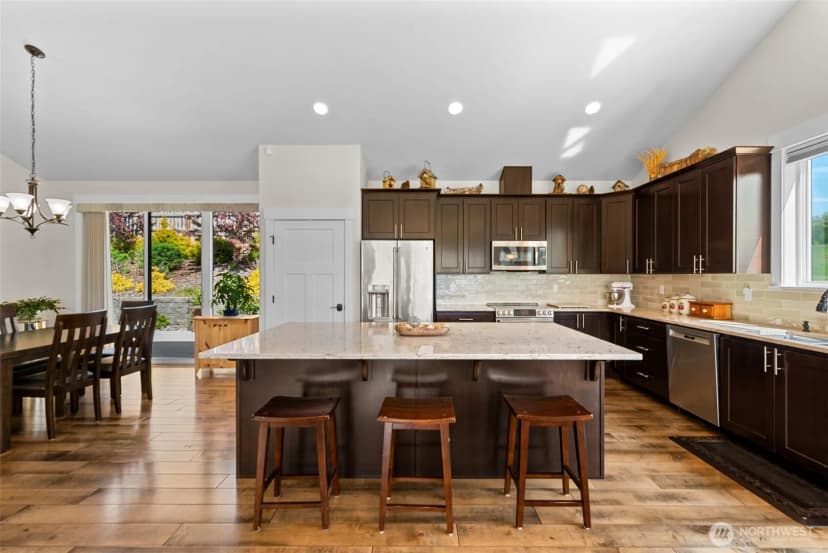 Property photo for 2741 Se Falcon View Drive, East Wenatchee photo 12