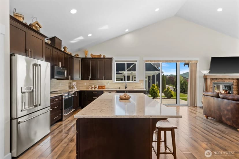 Property photo for 2741 Se Falcon View Drive, East Wenatchee photo 16