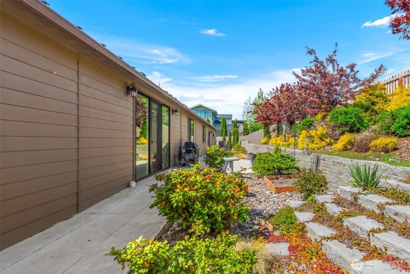 Property photo for 2741 Se Falcon View Drive, East Wenatchee photo 36