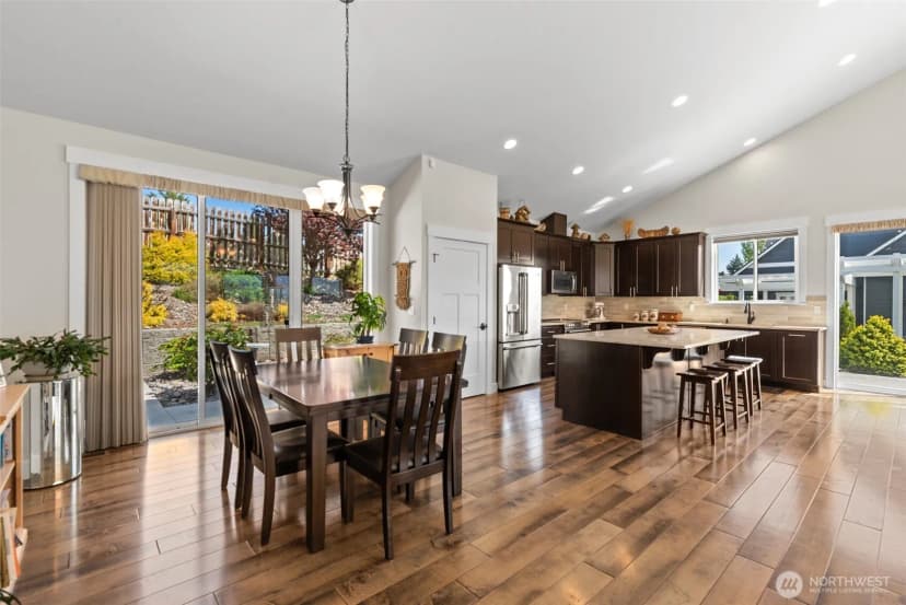 Property photo for 2741 Se Falcon View Drive, East Wenatchee photo 17