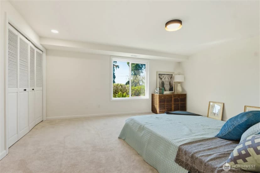 Property photo for 18174 Brittany Drive Sw, Normandy Park photo 34