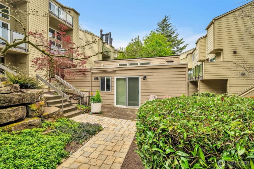 Property photo for 2939 76th Avenue Se #41b, Mercer Island photo 14