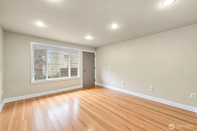 Property photo for 2939 76th Avenue Se #41b, Mercer Island photo 5