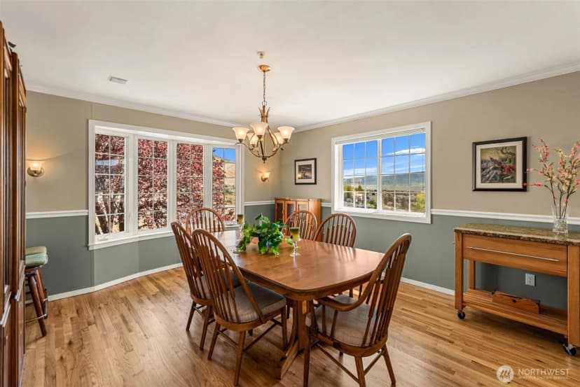 Property photo for 591 Daniels Drive Ne, East Wenatchee photo 18