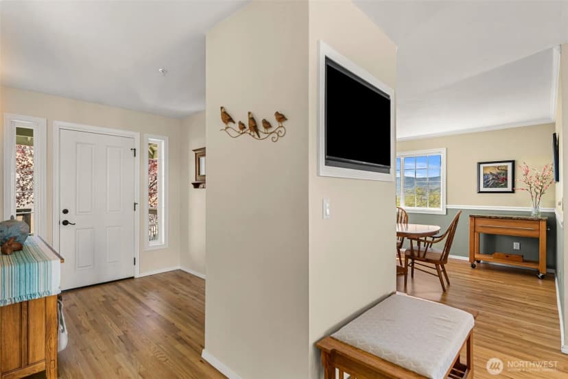Property photo for 591 Daniels Drive Ne, East Wenatchee photo 7