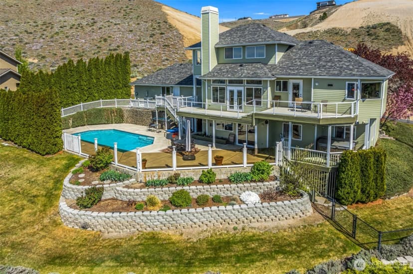 Property photo for 591 Daniels Drive Ne, East Wenatchee photo 40